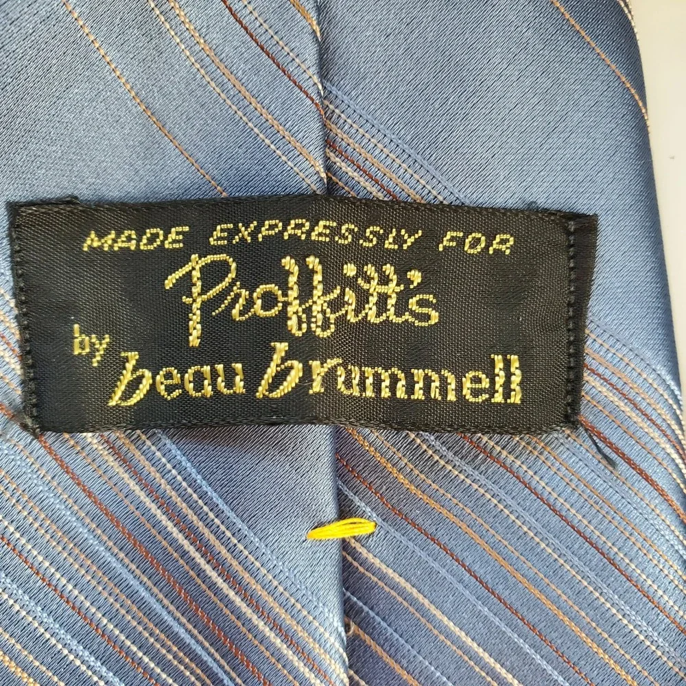 Beau Brummell Proffitt's Mens Blue Copper Striped Italian Fabric Necktie 3x54